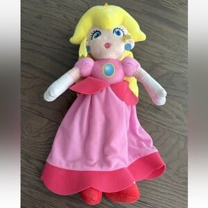 Princess Peach Nintendo Super Mario Soft Plush Doll 16” 2022